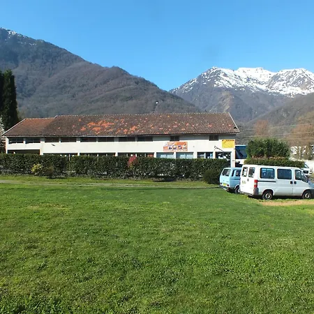 Relais D'isaby Хостел Villelongue